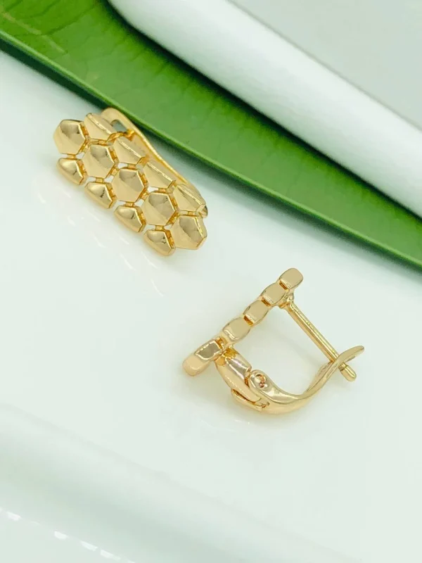 Сережки англійська застібка. Xuping з медичного золота позолота 18к M19915