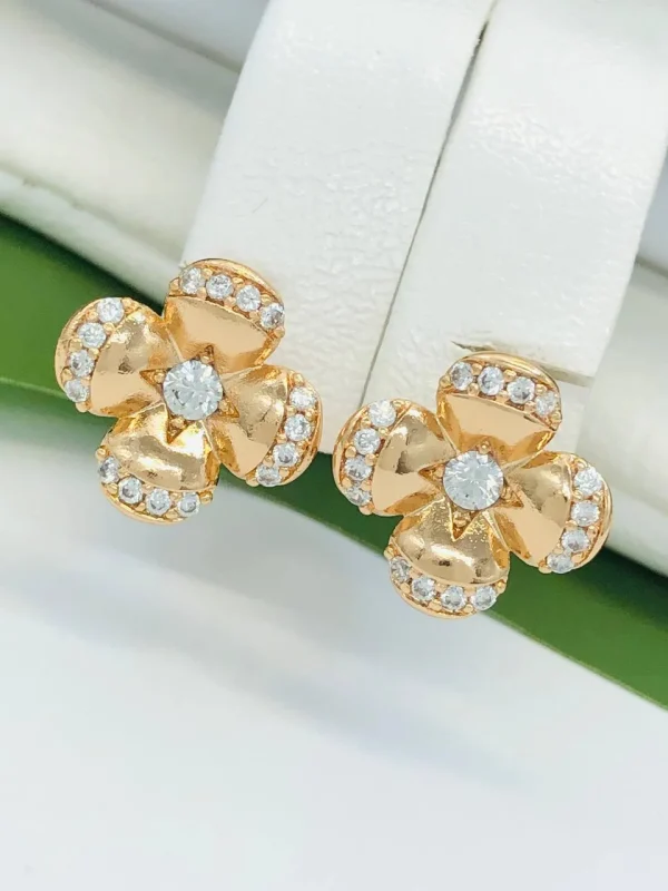 Сережки Xuping з медичного золота позолота 18к P20368
